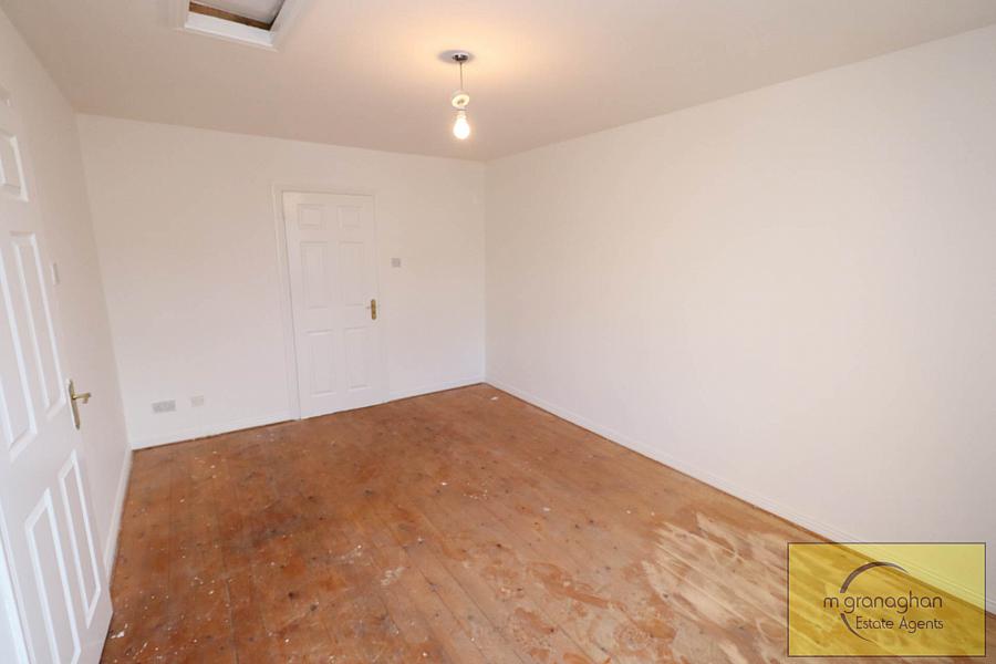20 Mount Eagles Park