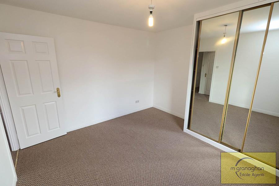 20 Mount Eagles Park