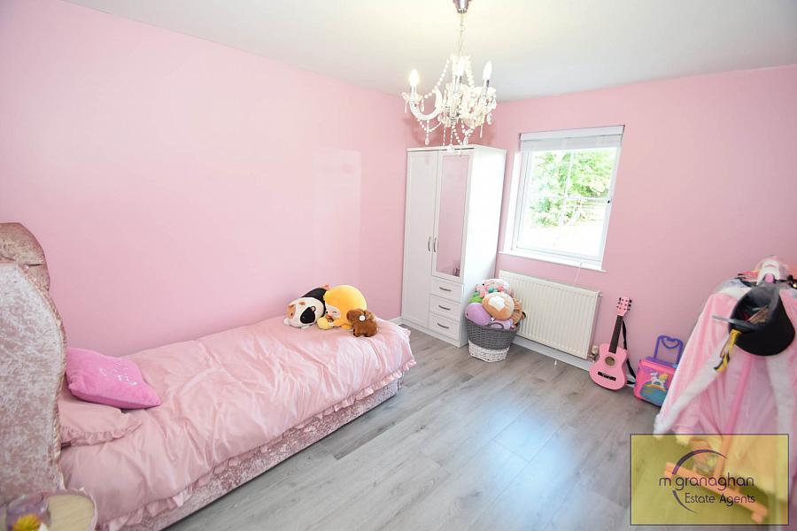 88 Lagmore Glen