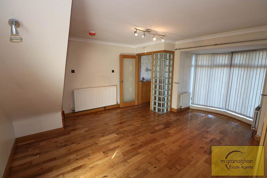 18 Lagmore Grove 18 Lagmore Grove