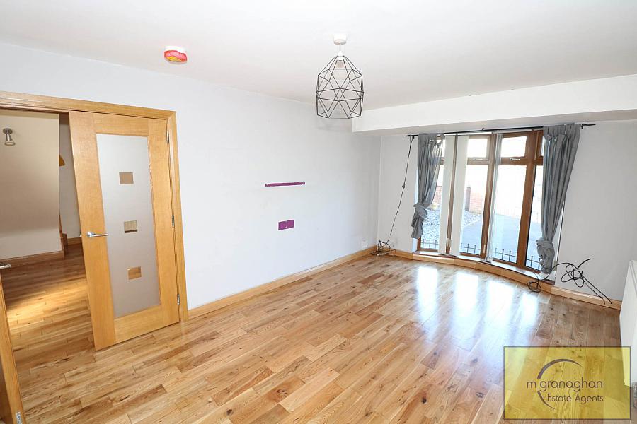18 Lagmore Grove 18 Lagmore Grove