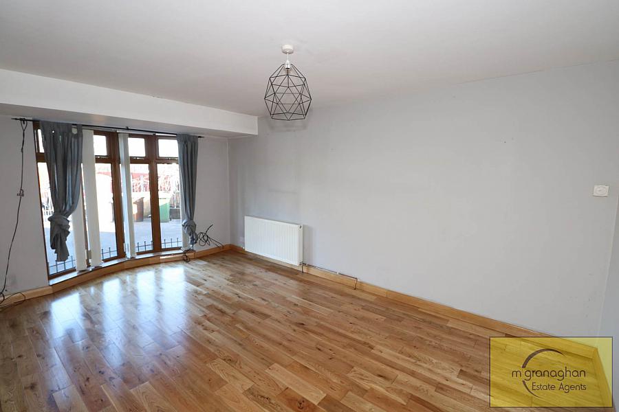 18 Lagmore Grove 18 Lagmore Grove
