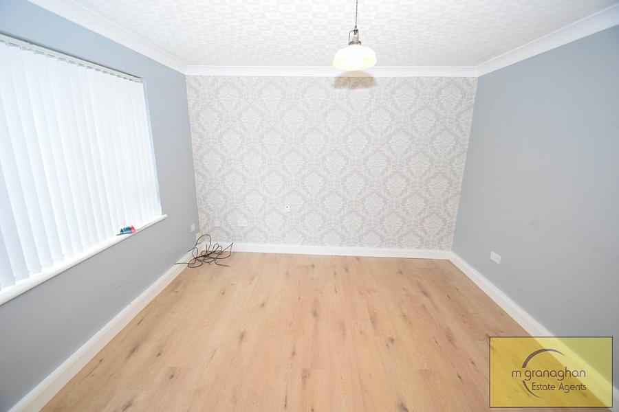 22 Summerhill Park