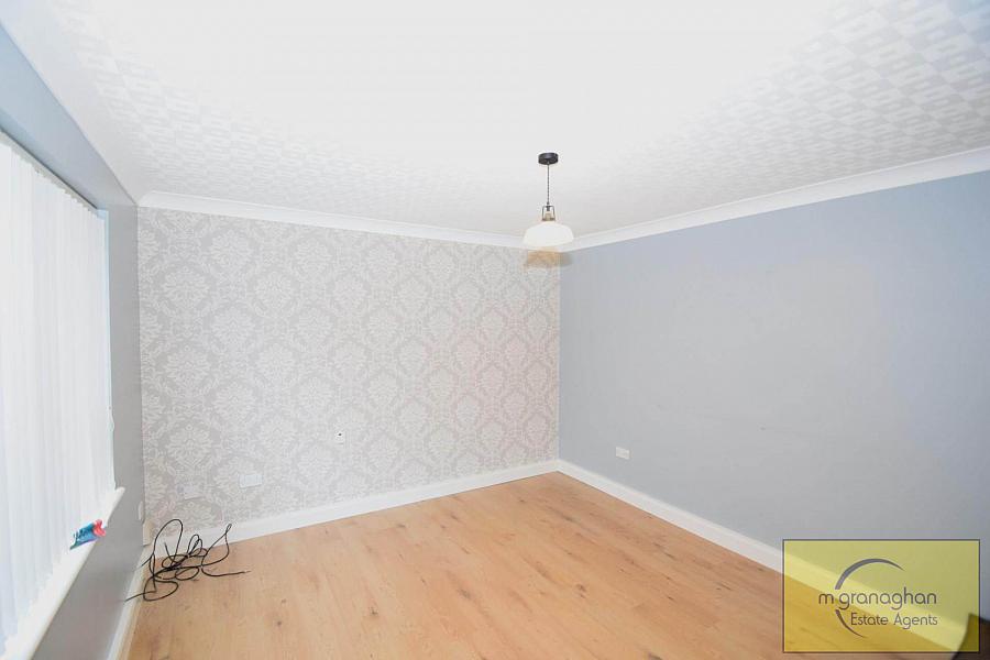 22 Summerhill Park