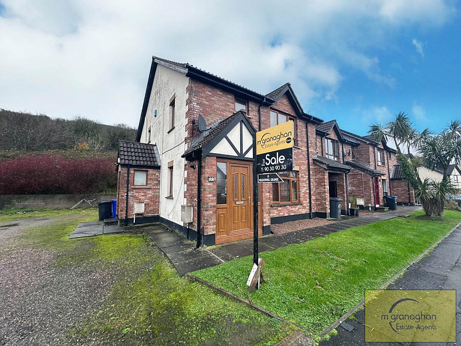 19 Meadowhill Grange