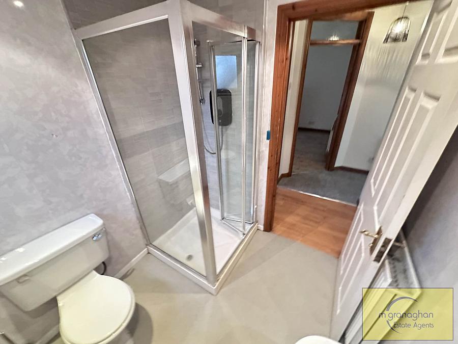 19 Meadowhill Grange