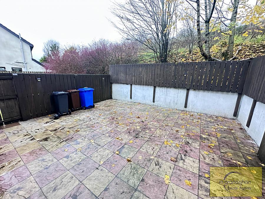 19 Meadowhill Grange