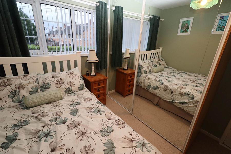 71 Riverdale Gardens