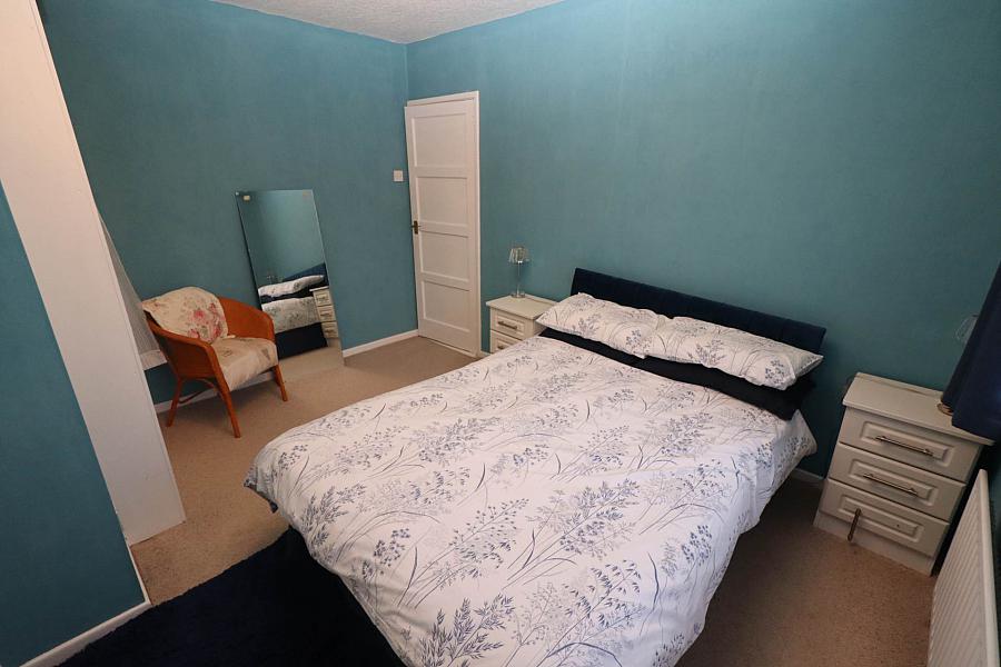 71 Riverdale Gardens