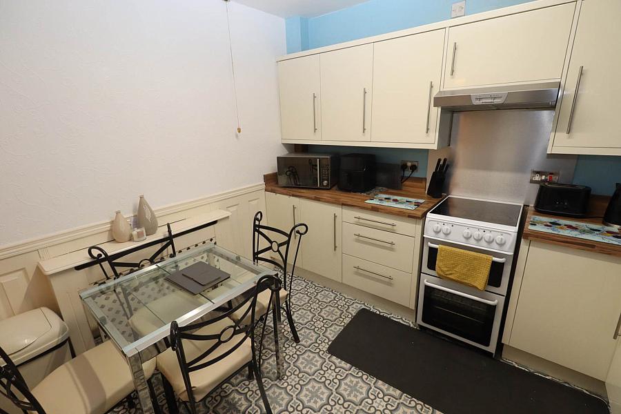 71 Riverdale Gardens