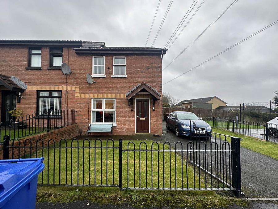 30 White Glen, Dunmurry, Belfast, BT17 0XN