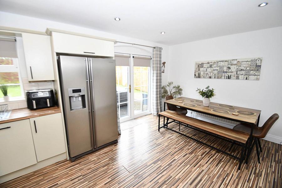 123 Mount Eagles Avenue