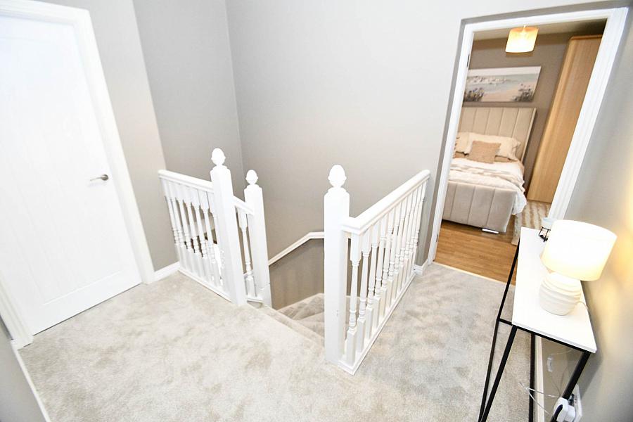 123 Mount Eagles Avenue