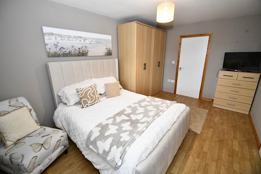 123 Mount Eagles Avenue