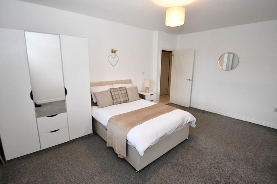 123 Mount Eagles Avenue