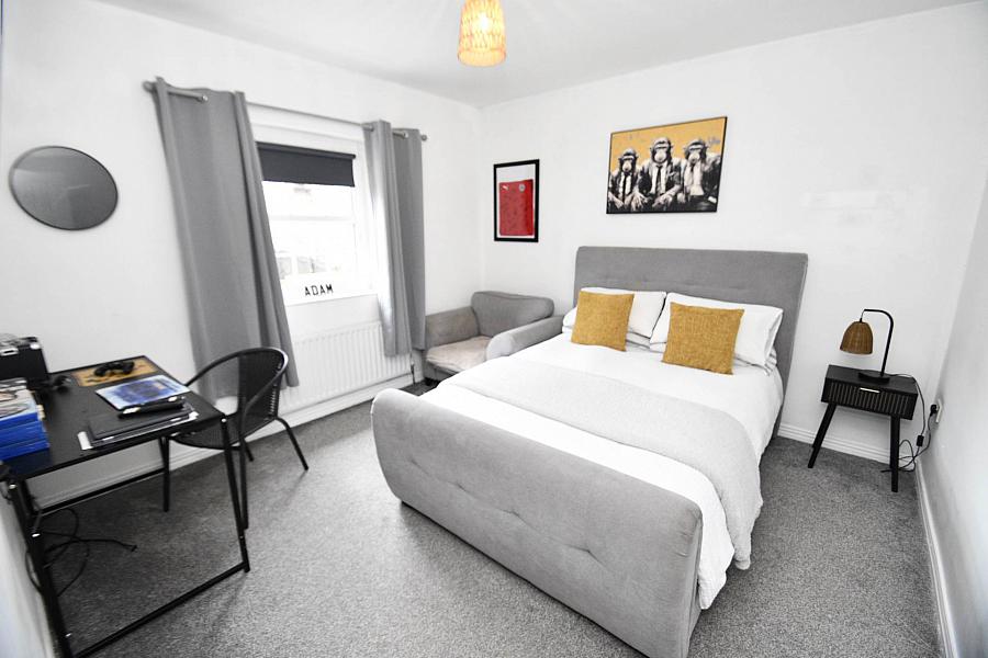 123 Mount Eagles Avenue