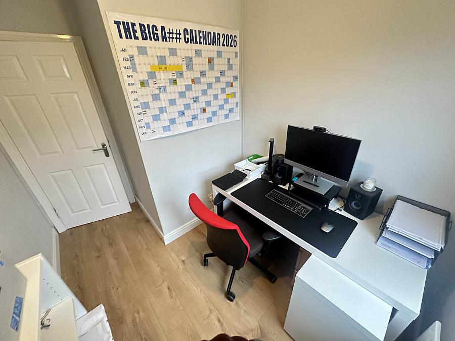 32 Mount Eagles Square