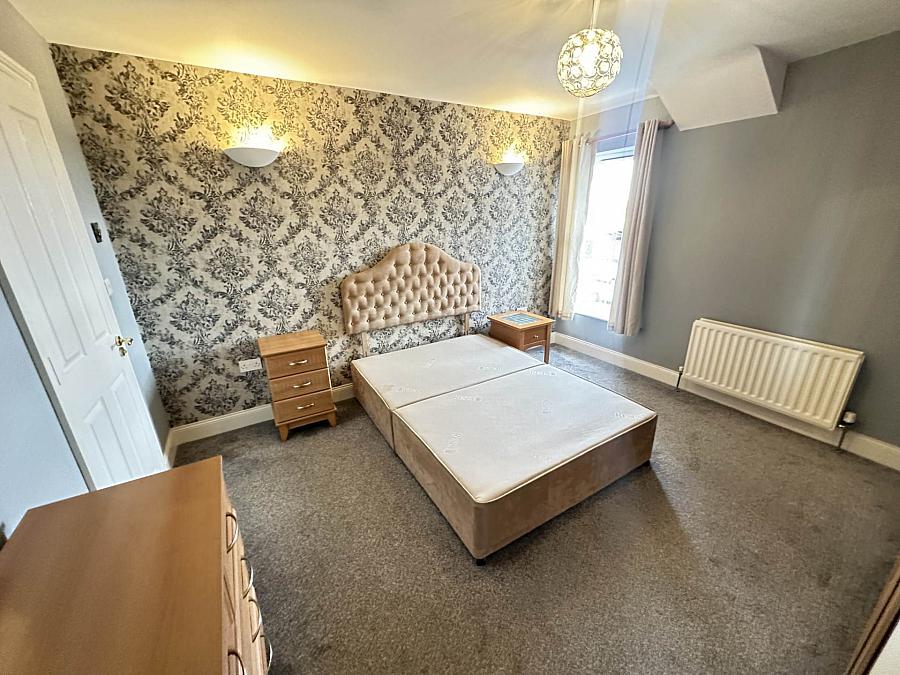 Apt 7 Casement Court Andersonstown Road