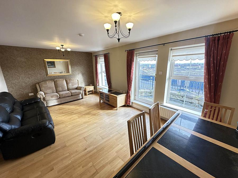 Apt 7 Casement Court Andersonstown Road