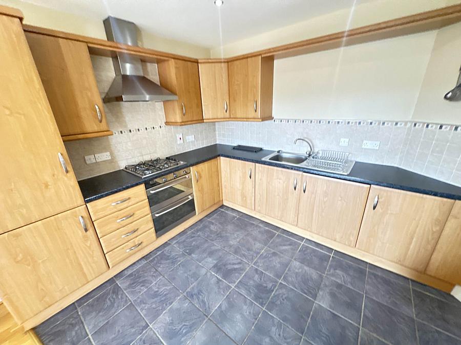 Apt 7 Casement Court Andersonstown Road