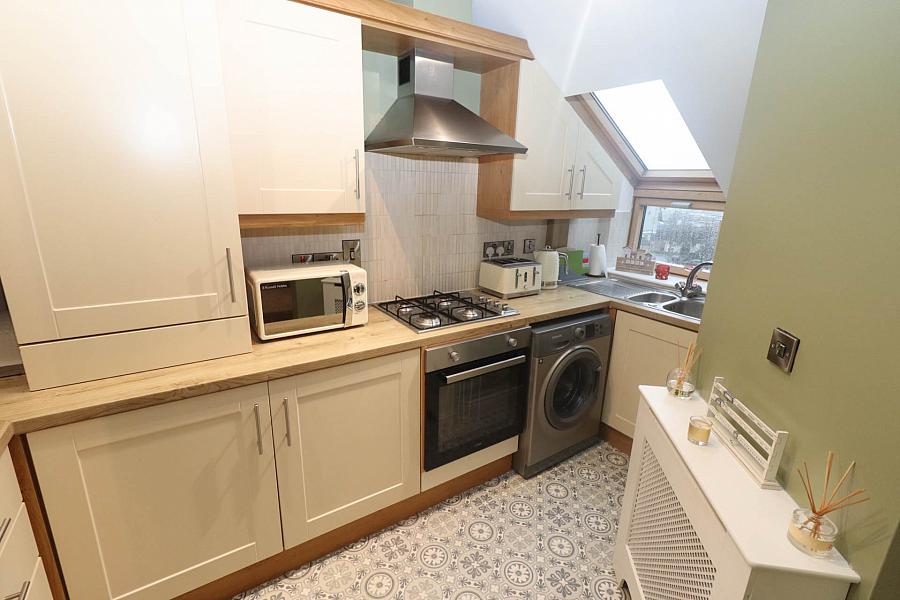 9 Pinetree Court      Glen Road