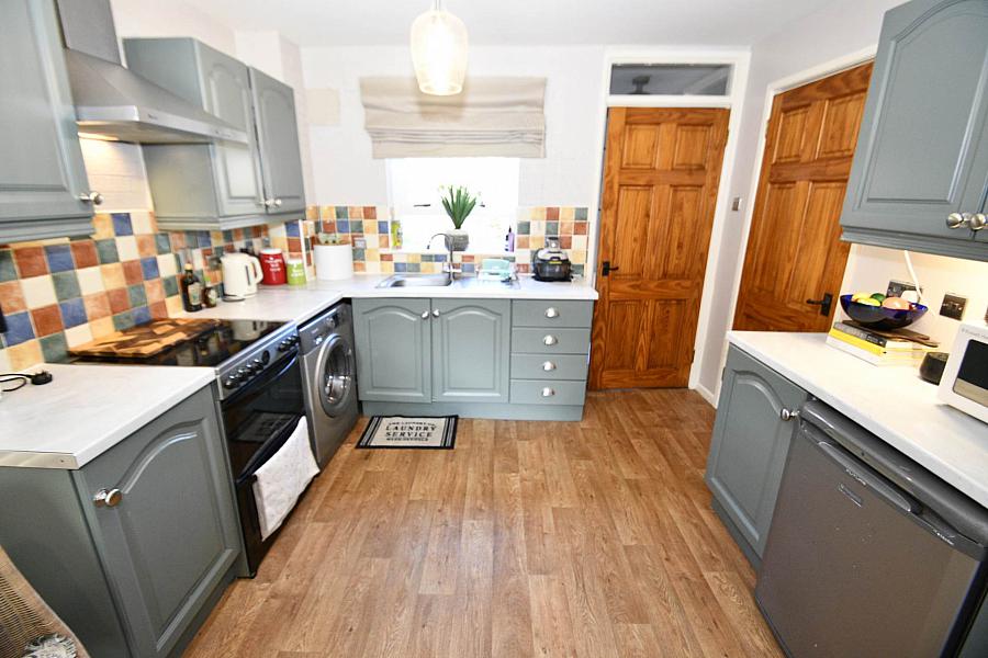 29 Beechmount Gardens