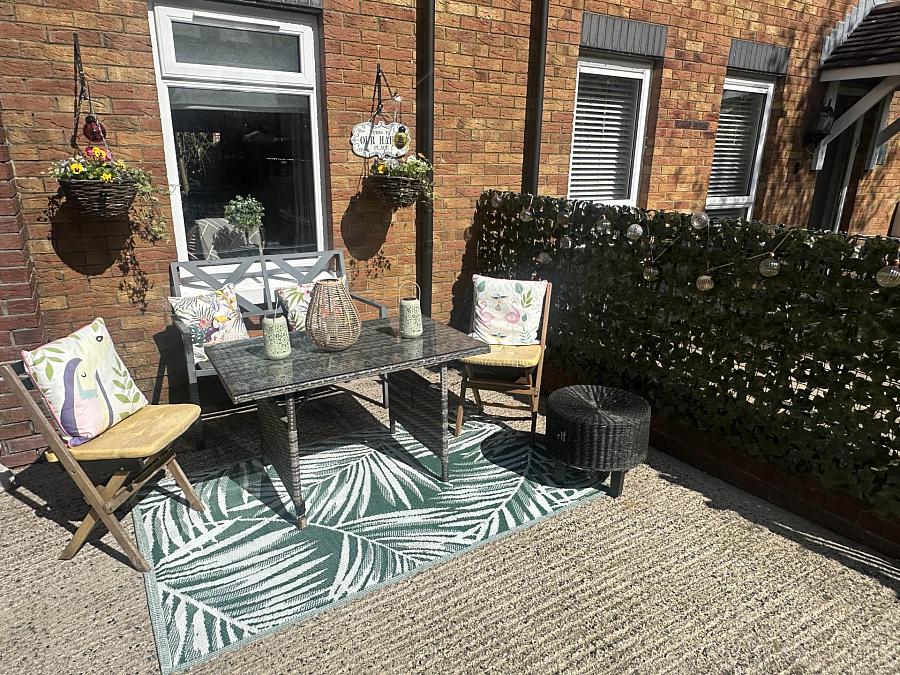 29 Beechmount Gardens