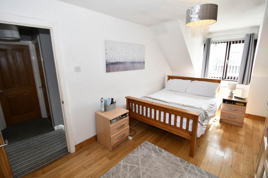 65 Garnock Hill