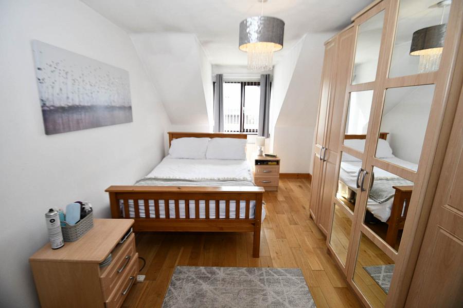 65 Garnock Hill