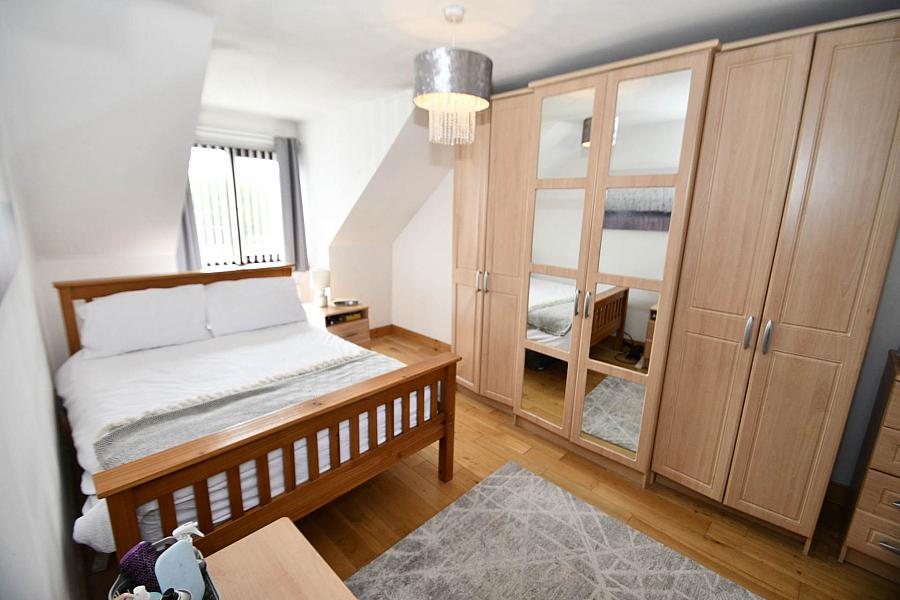 65 Garnock Hill