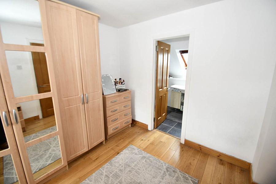 65 Garnock Hill
