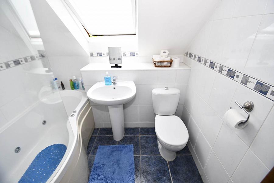 65 Garnock Hill