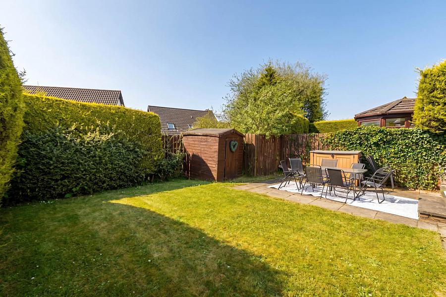 65 Garnock Hill