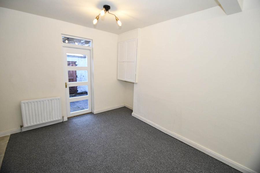 63 Frenchpark Street