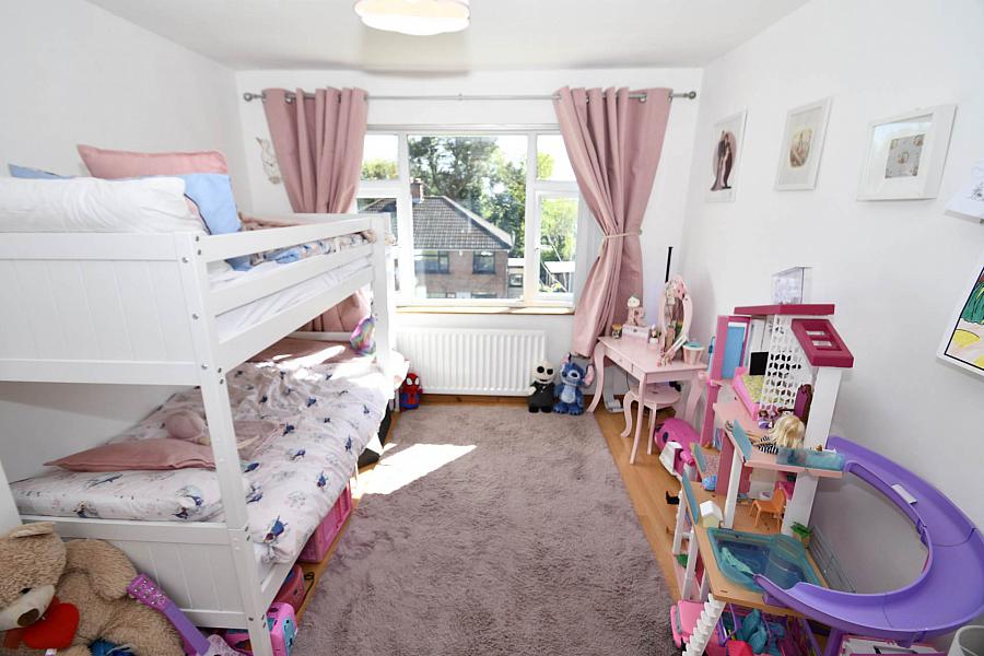18 Glengoland Park