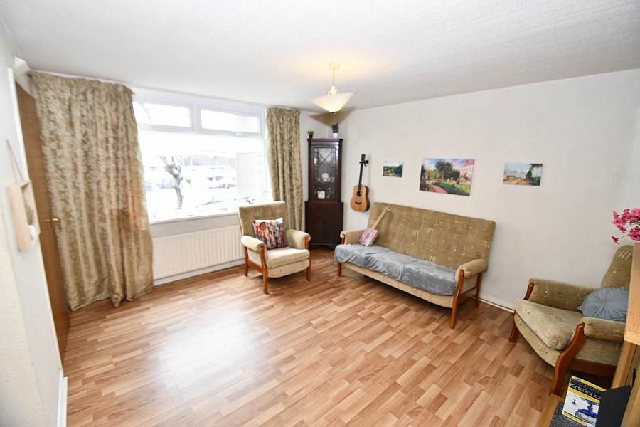 6 Corrib Avenue