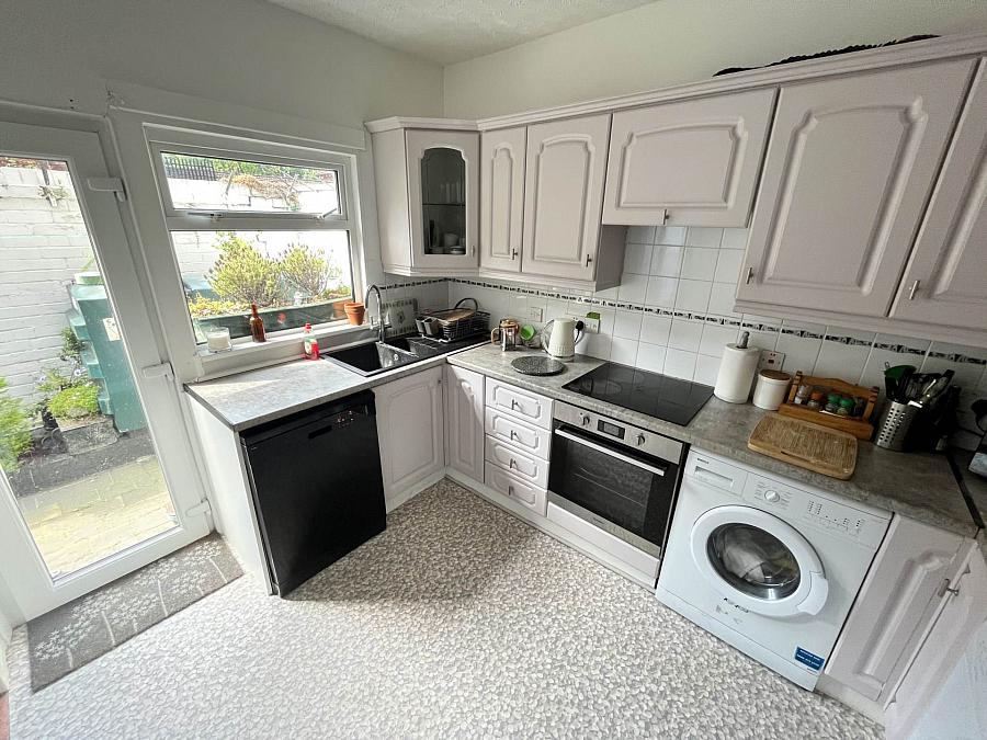 2 Glantane Drive 2 Glantane Drive