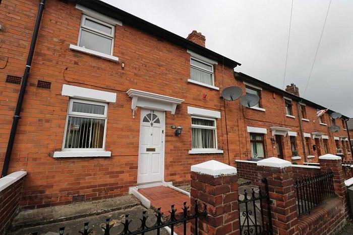 10 Seaview Drive,york road, belfast, BT15 3NB