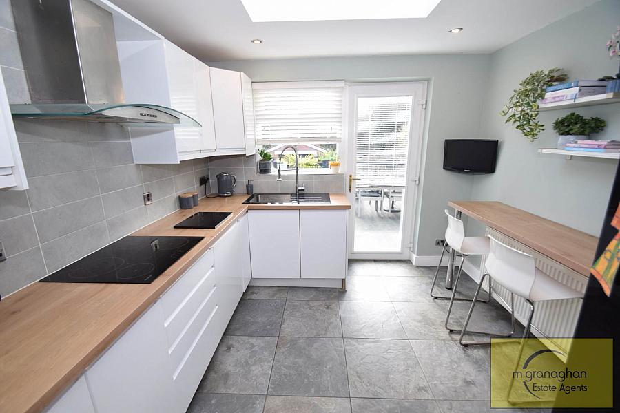 22 Sarajac Crescent 22 Sarajac Crescent