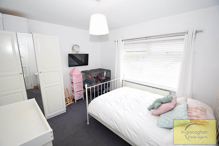 22 Sarajac Crescent 22 Sarajac Crescent