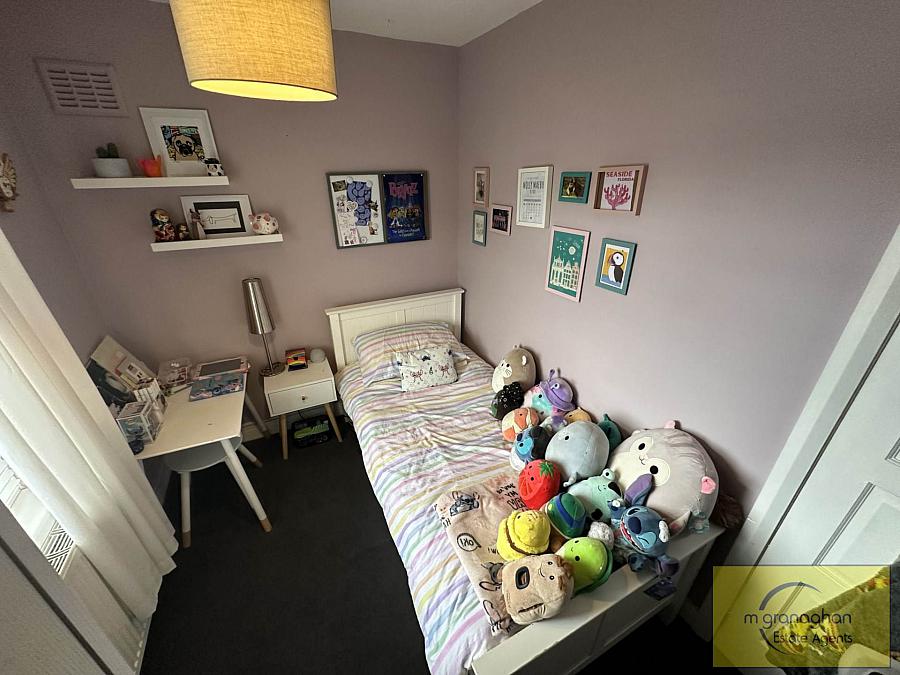 22 Sarajac Crescent 22 Sarajac Crescent