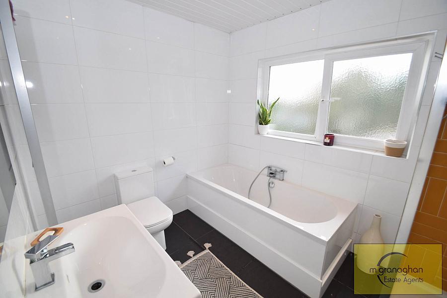 22 Sarajac Crescent 22 Sarajac Crescent