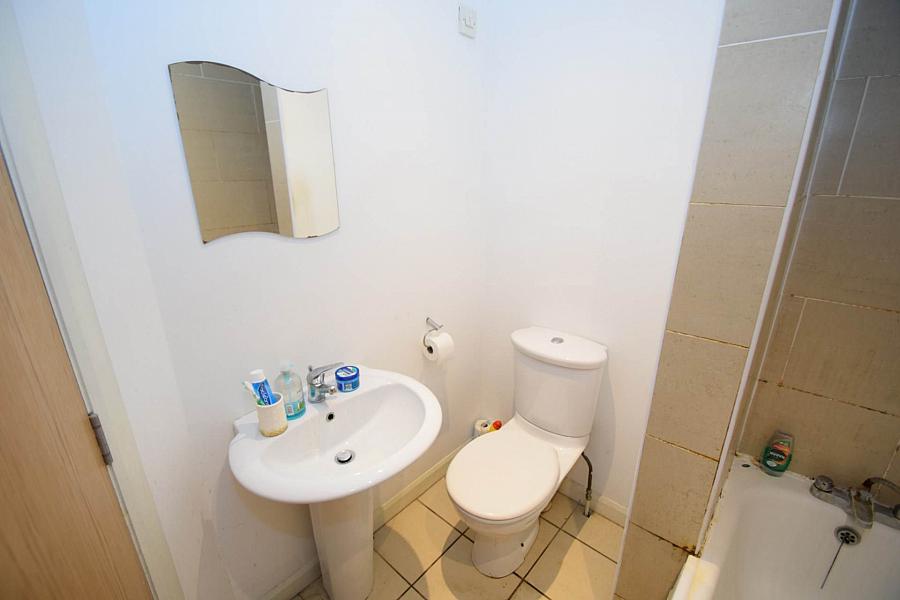 Apt 3, 486 Antrim Road Apt 3, 486 Antrim Road