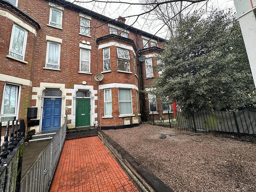 Apt 3, 486 Antrim Road Apt 3, 486 Antrim Road