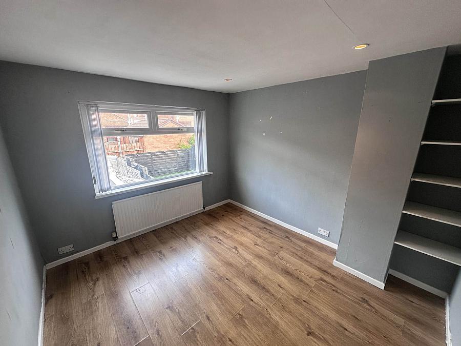 21 Brae Hill Park
