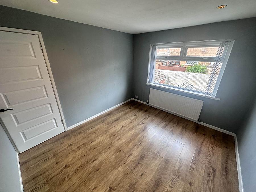21 Brae Hill Park