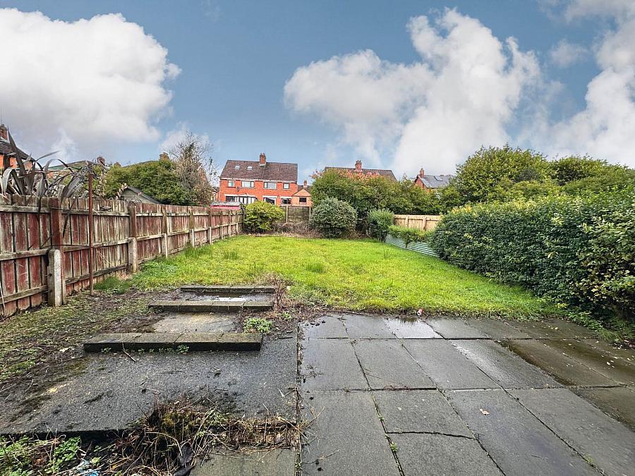 25 Cliftondene Crescent