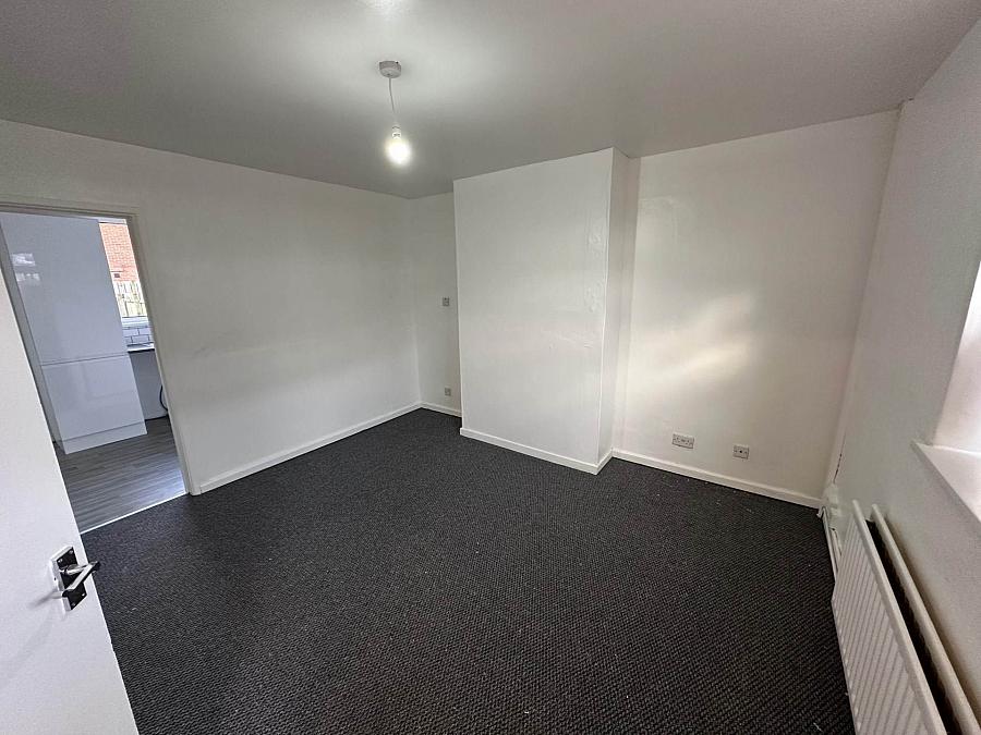 33 Donaldson Crescent