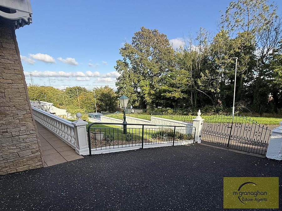 10 Glengoland Park