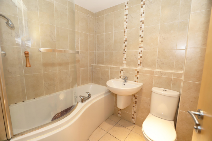 SHORT TERM RENTAL, 8 Hyndford Street